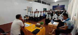 Dukung Penguatan SDM Pemasyarakatan, Kasi Adm Kamtib Lapas Narkotika Karang Intan Berikan Pembekalan Strategi Pengamanan kepada CPNS