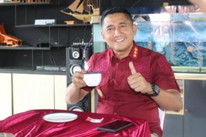 Kalapas Narkotika Karang Intan Panen Daun Mint dan Nikmati Seduhan Teh Hasil Kemandirian Warga Binaan