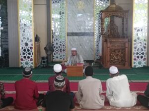 Warga Binaan Lapas Narkotika Karang Intan Ikuti Pengajian Ilmu Tauhid, Perkuat Keimanan di Masjid At-Taubah