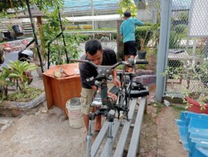 Lapas Narkotika Karang Intan Hadirkan Keterampilan Baru: WBP Dilatih Body Repair Sepeda Motor