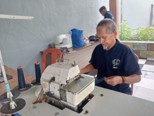 Bekali Keahlian Produktif, Lapas Karang Intan Dorong Warga Binaan Kuasai Menjahit dan Obras